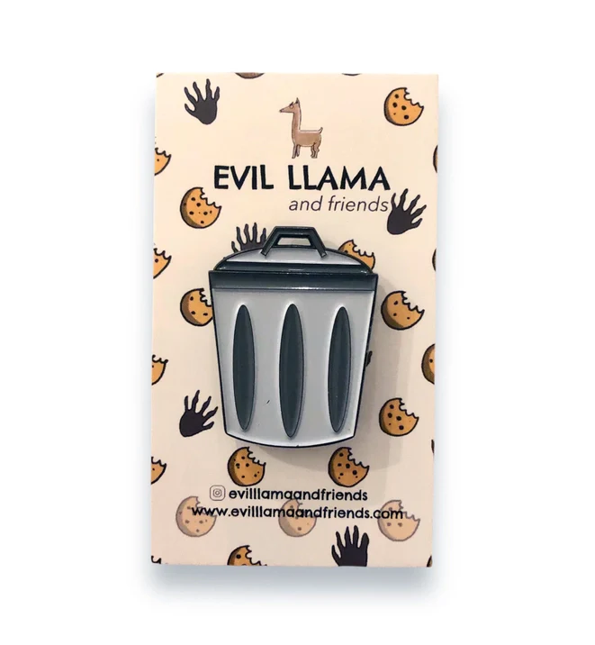 Sliding Raccoon Interactive Enamel Pin - Image 2